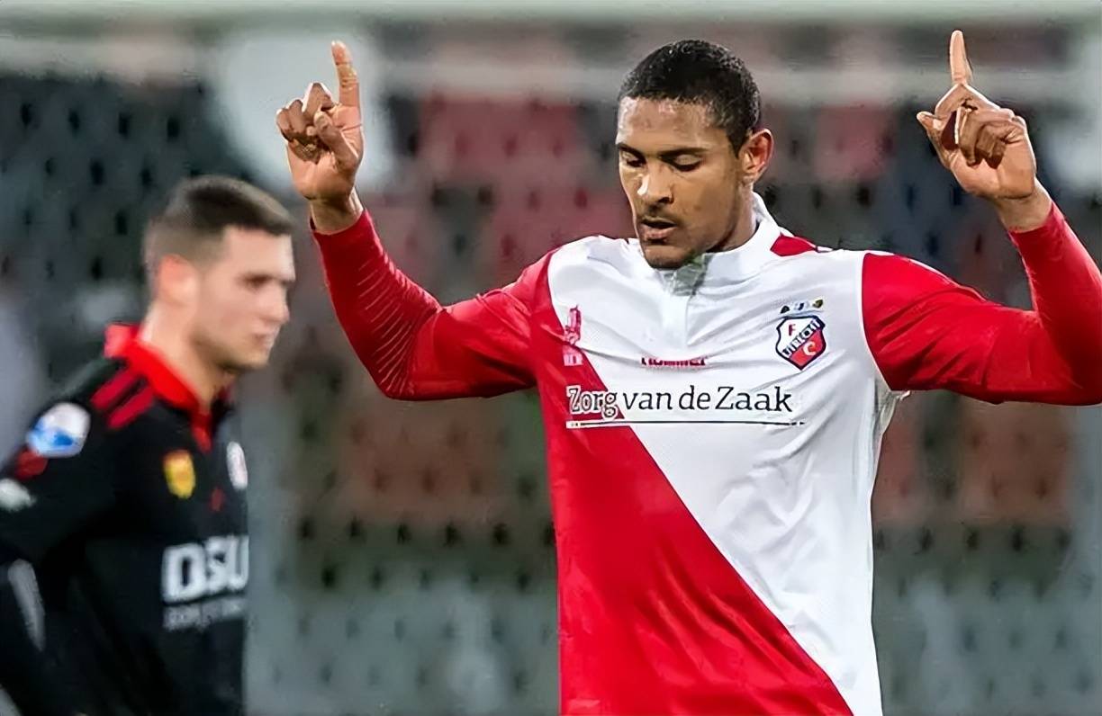 举个对比案 举个对比案